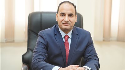 وزيرة التخطيط تصدر قرارًا بتعيين كمال نصر مساعدًا لشئون المكتب الفني لمدة عام 