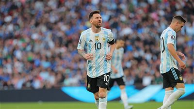 ميسي يحتفل بعيد ميلاده الـ 35 اليوم