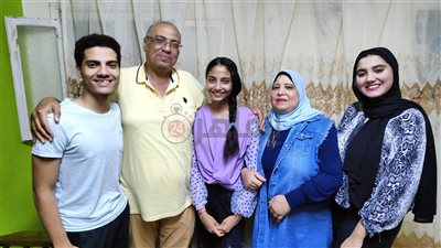 استجابة لـ القاهرة 24.. مرتضى منصور يمنح أسرة الأولى على الشهادة الإعدادية بالبحر الأحمر العضوية الشرفية