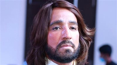 المصمم هاني البحيري عن عدم ظهور أعماله بمهرجان الجونة: والدتي تعرضت لوعكة صحية والحالة كانت حرجة