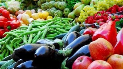 الطماطم بـ 3.5 جنيه والبانيه بـ 85.. استقرار أسعار الخضروات والدواجن بالأسواق | بث مباشر