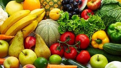الخيار بـ 3 جنيهات للكيلو والفراخ البيضاء بـ 44.. تراجع أسعار الخضروات واستقرار سوق الدواجن | لايف