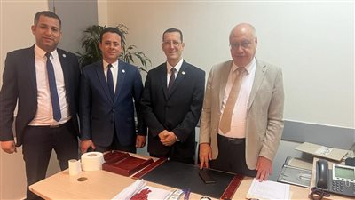 تفاصيل ضبط رئيس الخدمات المصرفية بأحد البنوك العربية بتهمة جلب مخدرات من نيويورك