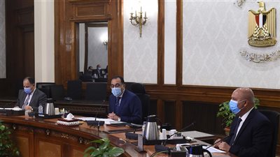 الحكومة توافق على تجديد الجيزة التعاقد عامًا مع شركات خدمات نظافة الشوارع