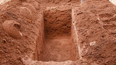 دعاء يوم عرفة للمتوفي أبي.. أدعية وكلمات تغفر له فى القبر 