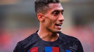 برشلونة يضم رافينيا بعقد يمتد إلى عام 2027