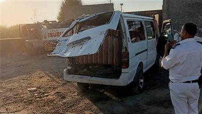 مصرع شخص وإصابة 12 آخرين في حادث سير بسوهاج | بث مباشر
