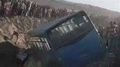 تفاصيل مصرع 6 أشخاص وإصابة 10 آخرين في حادث انقلاب أتوبيس وميكروباص بالإسكندرية | بث مباشر