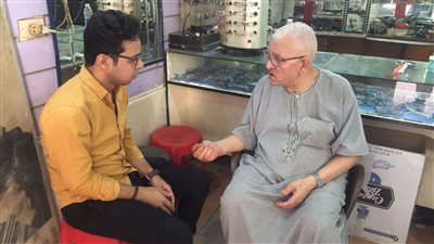 بعد ما كبرته كل حقي.. الحاج مصطفى يستغيث بالمسئولين: عايز حقي من أخويا 