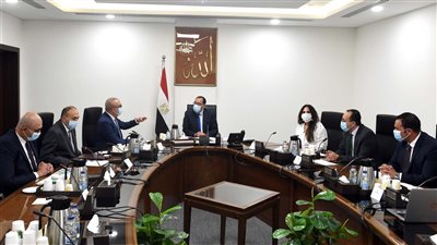 مدبولي يتابع الأثر المروري لمقترح ربط القاهرة الخديوية بالمحاور الجديدة شرق وغرب القاهرة