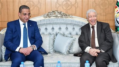 محافظ الفيوم يهنئ رئيس هيئة قضايا الدولة بتولي مهام منصبه: مصر لا تزال بخير بقضائها الشامخ