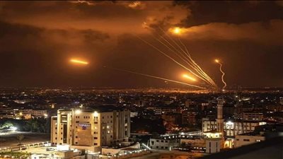 كاتبة فلسطينية: أهالي غزة فقدوا الأمان.. والمقاومة تعرف كيف ترد دون التورط في حرب تضعف البنية التحتية