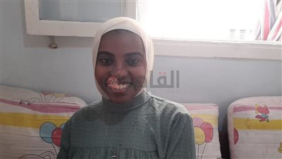 عائشة الحاصلة على المركز الثالث بالثانوية العامة شعبة أدبي: كنت فاقدة الأمل بعد امتحان التاريخ