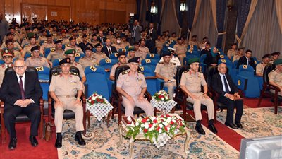 الفريق أسامة عسكر رئيس أركان حرب القوات المسلحة يشهد ندوة هيئة التدريب للقوات المسلحة