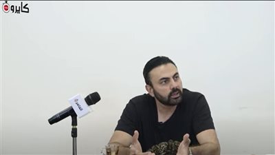 خبرة مخيفة.. محمد كريم يروى كواليس العمل مع بروس ويلس في A Day to Die
