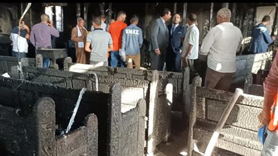 القاعة تفحمت.. رصد آثار حريق كنيسة الأنبا بيشوي بالمنيا الجديدة| صور