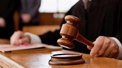 اليوم.. النطق بالحكم على 12 متهمًا بتهريب المواطنين للخارج 