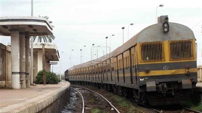 مصرع شخص في حادث تصادم قطار شرق الإسكندرية