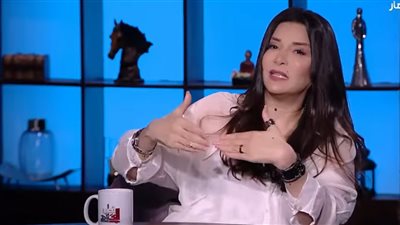  جيهان قمري: لقب نجمة إغراء مش عيب.. وبرلنتي عبد الحميد تشبهني وكلها أنوثة طاغية