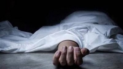 طعنها بسكين في رقبتها.. زوج يقتل زوجته بعين شمس