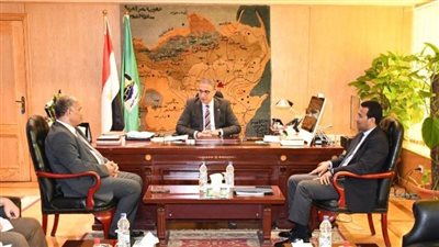 محافظ الفيوم يوجه بسرعة تحريك الأعمال لـ إدارة وتشغيل مصنع أعلاف جرفس