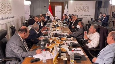 أبرزهم علي الدين هلال وخالد عبد العزيز.. مجلس أمناء الحوار الوطني يختار مقرري المحاور الثلاثة