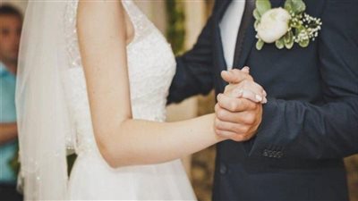 الفرح تحول إلى مأتم.. تفاصيل وفاة والدة عريس خلال زفافه بالغربية | بث مباشر