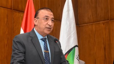 محافظ الإسكندرية يعتمد تنسيق المرحلة الثانية للقبول بالصف الأول الثانوي للمدارس الفنية
