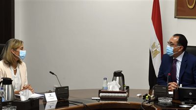 وزيرة الثقافة: 1.5 مليون جنيه إيرادات مشروع سينما الشعب.. و1.6 مليار لتطوير قصور الثقافة
