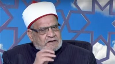أحمد كريمة: لا يجب على الزوجة خدمة زوجها داخل البيت | فيديوجراف 