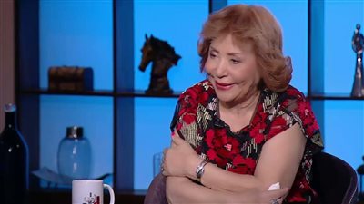 آمال رمزي: الجيل الجديد مختلف وواعي.. ومندمتش على قرار عدم الإنجاب