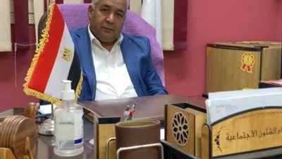 استجابة سريعة لاستغاثتها.. وكيل التضامن بالأقصر يوجه بصرف معاش للحاجة عزيزة محمد | بث مباشر 