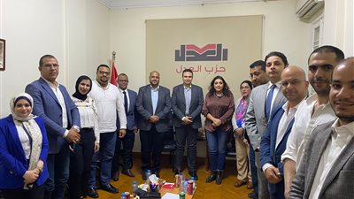 رئيس حزب الدستور: نبحث عن طرق وأدوات حديثة لحل مشاكل عزوف الشباب عن الأحزاب