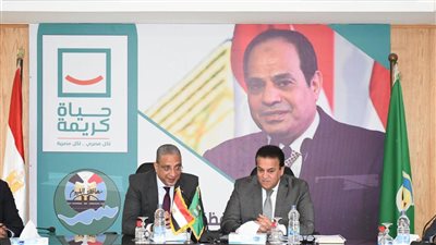 وكيل صحة الفيوم يستعرض جهود القطاع لمواجهة أزمة كورونا أمام وزير الصحة