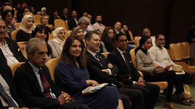 سفير إسبانيا بالقاهرة: نتشرف بوجود 12 بعثة علمية أثرية في مصر