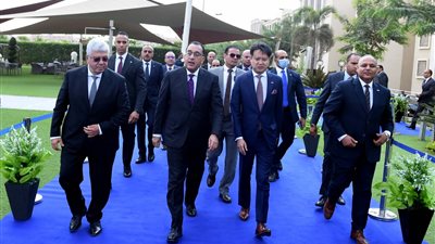 مدبولي يتفقد معرض مصر الأول لحقوق الملكية الفكرية المقام على هامش الاحتفالية