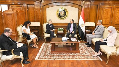 وزير الصناعة: 2.5 مليار دولار قيمة التبادل التجاري مع البرازيل العام الماضي