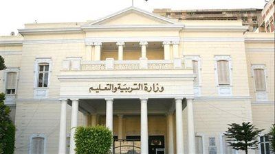 التعليم تكشف شروط التطوع بالمدارس لسد العجز في المعلمين | بث مباشر