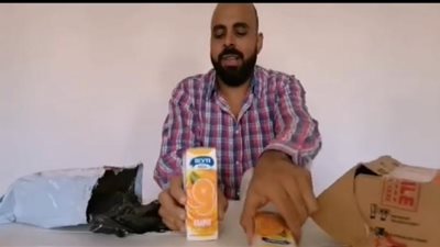 عميل يُفاجأ بـ علبتي عصير بدلا من هاتف اشتراه من جوميا.. والشركة ترد 