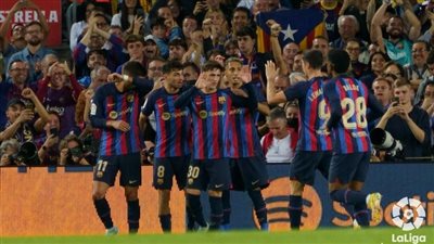 موعد مباراة برشلونة ضد أوساسونا في الدوري الإسباني والتشكيل المتوقع 