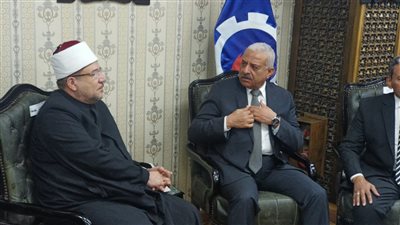 وزير الأوقاف: نسعى لنشر الفكر الوسطي بالمساجد.. وحماية عقول المواطنين من المتشددين