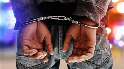 أمن الدقهلية يلقي القبض على المتهم بإطلاق النار على زوجته بالمطرية | بث مباشر