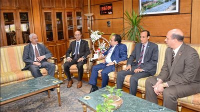 رئيس جامعة أسيوط: صناعة السياحة مهمة ليست سهلة.. وتحتاج للمزيد من العمل والجهد المتواصل