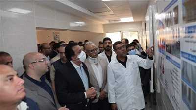 وزير الصحة ومحافظ بني سويف يتفقدان أعمال تطوير مستشفى الصدر | صور 