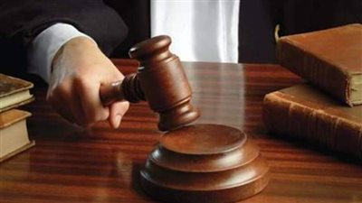 طعنها بالسكين.. تفاصيل تأجيل محاكمة قاتل والدته بسبب شقة لجلسة 8 نوفمبر | بث مباشر