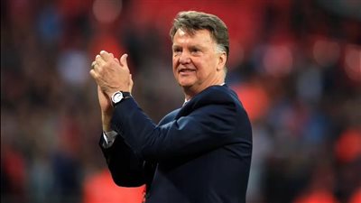 تقرير: فان خال يقترب من خلافة هانز فليك في تدريب منتخب ألمانيا