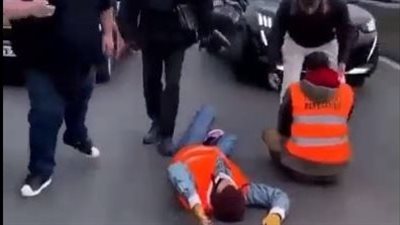 أزمة الطاقة تعصف بأوروبا.. تداول مقاطع فيديو لمواطنين يسحلون متظاهرين لإغلاقهم الطريق بفرنسا