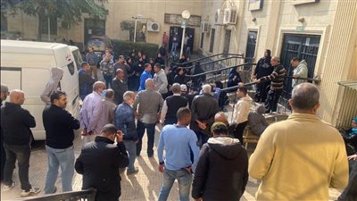التصريح بدفن طفلين وجدهما بعد مصرعهم في حادث عزبة النخل | فيديو