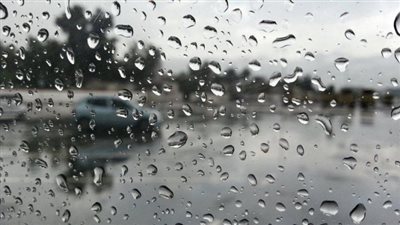 أمطار خفيفة ونشاط للرياح.. الأرصاد تكشف حالة الطقس المتوقعة غدًا الإثنين | بث مباشر