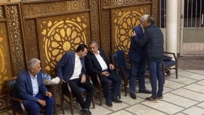 بدء عزاء الكاتب الصحفي محمد أبو الغيط في مسجد الحامدية الشاذلية | بث مباشر